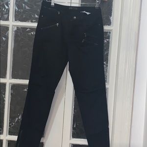 Black Zara Jeans with zippers- Like New